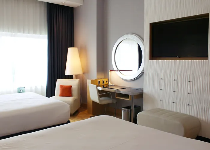 Radisson Blu Mall Of America 4*