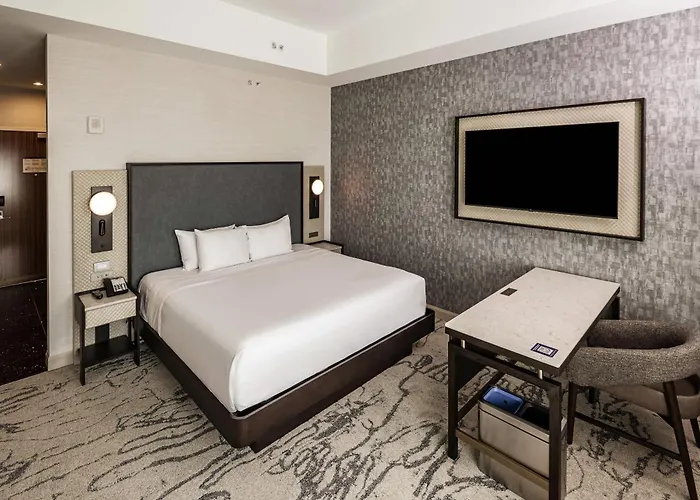 Hotel Radisson Blu Mall Of America 4*