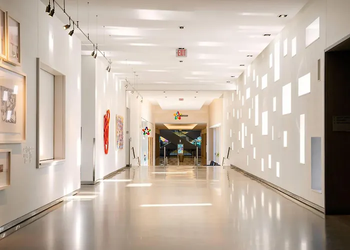 Hotel Radisson Blu Mall Of America 4*